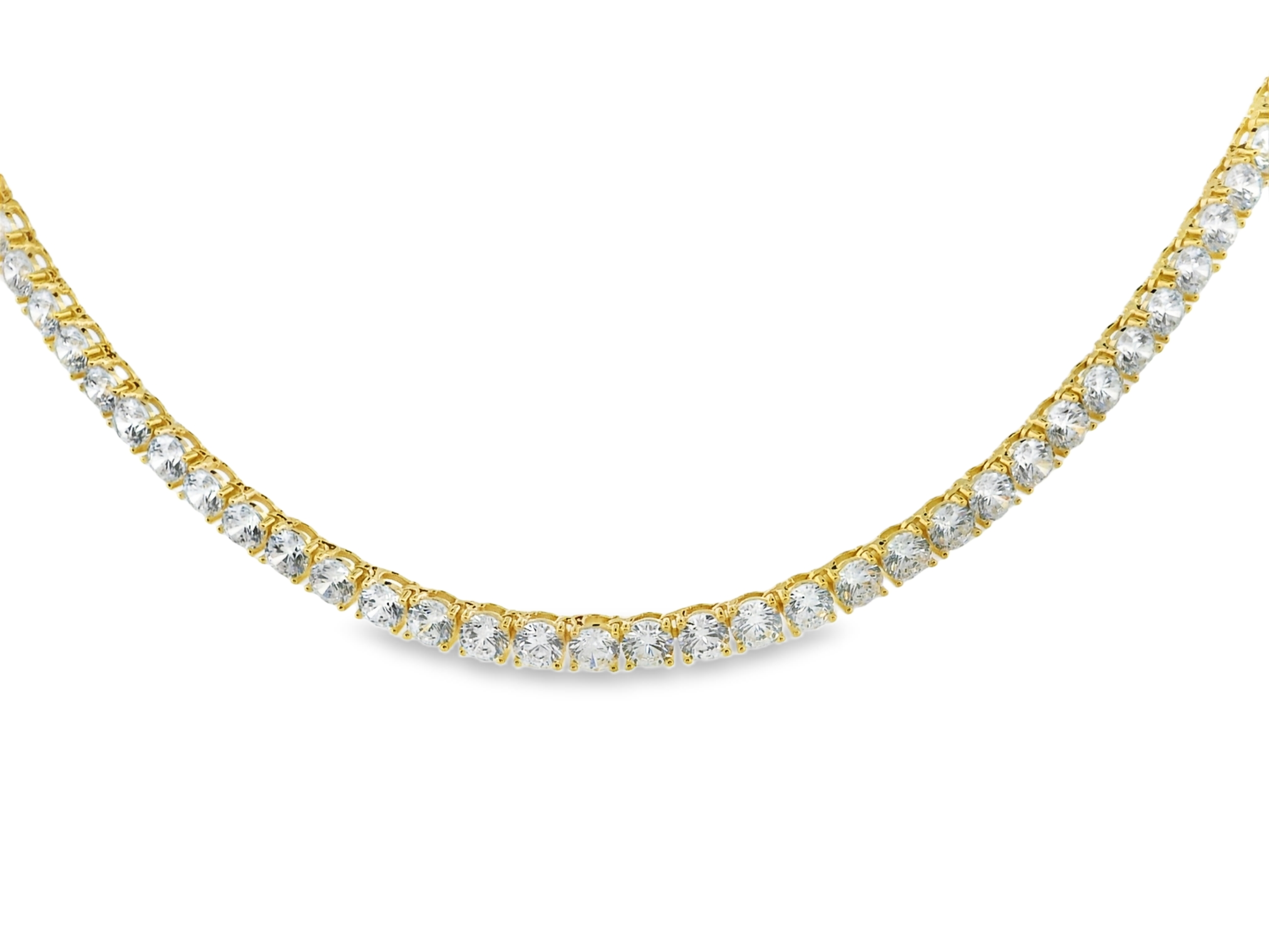 Tennis Necklace in Gold