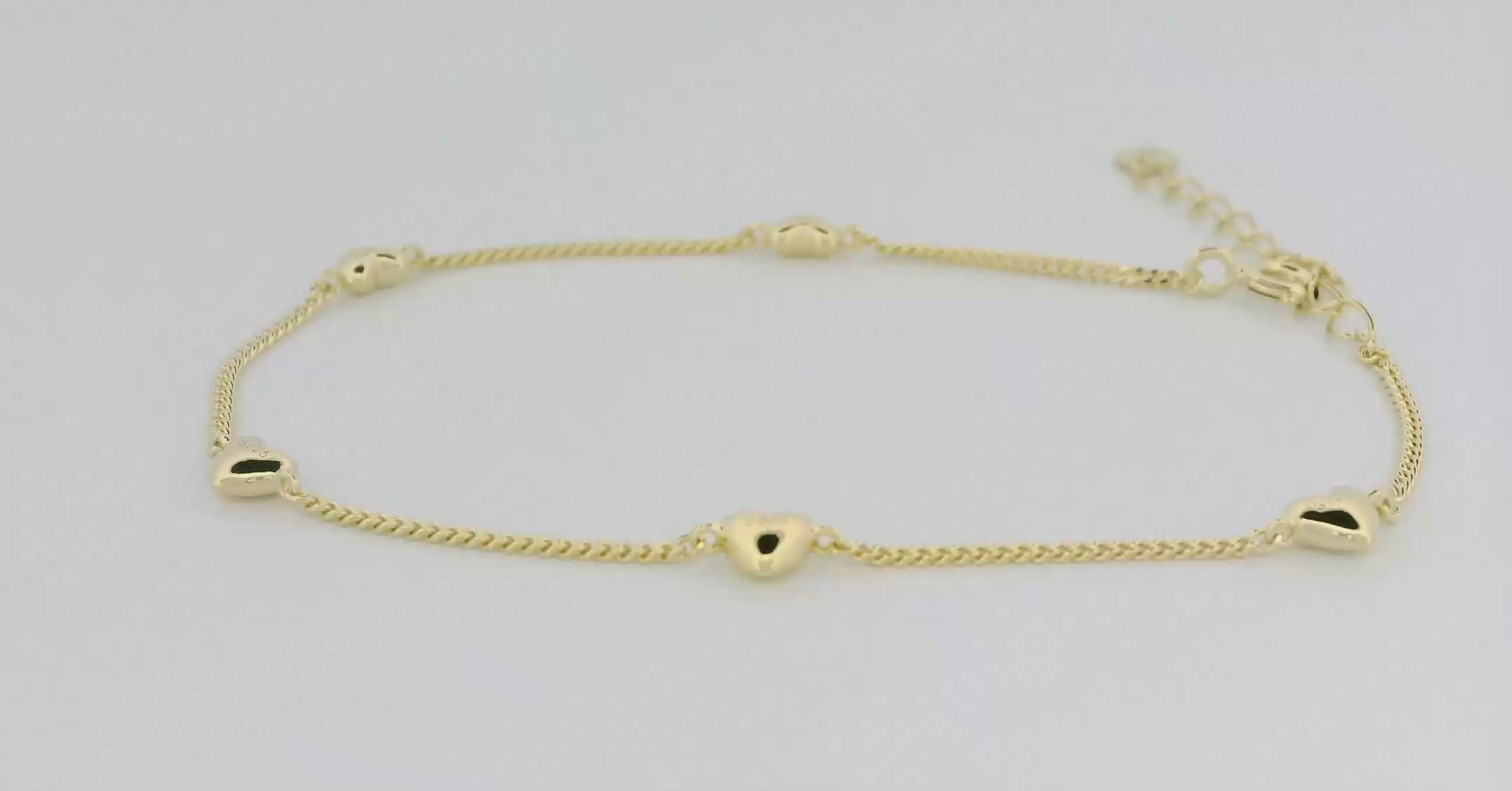 Full Heart Charm Cuban Bracelet in Gold