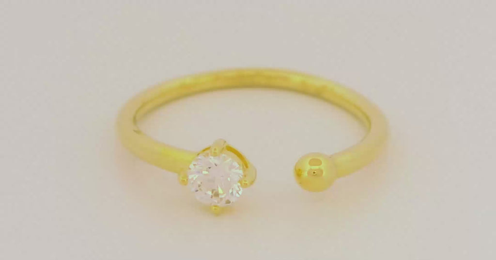Round Claw Setting Cuff Ring in Gold