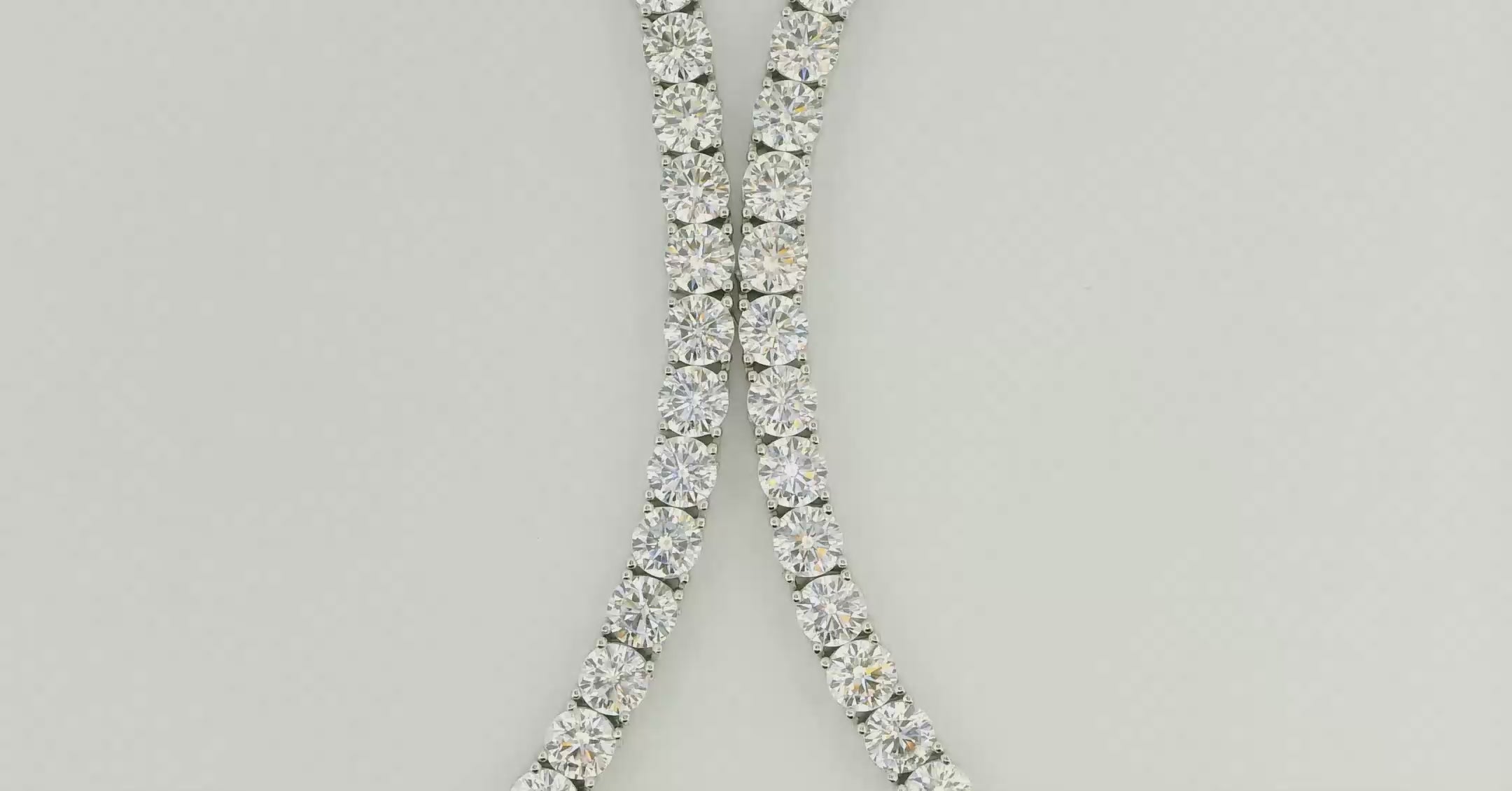 Tennis Necklace in Silver