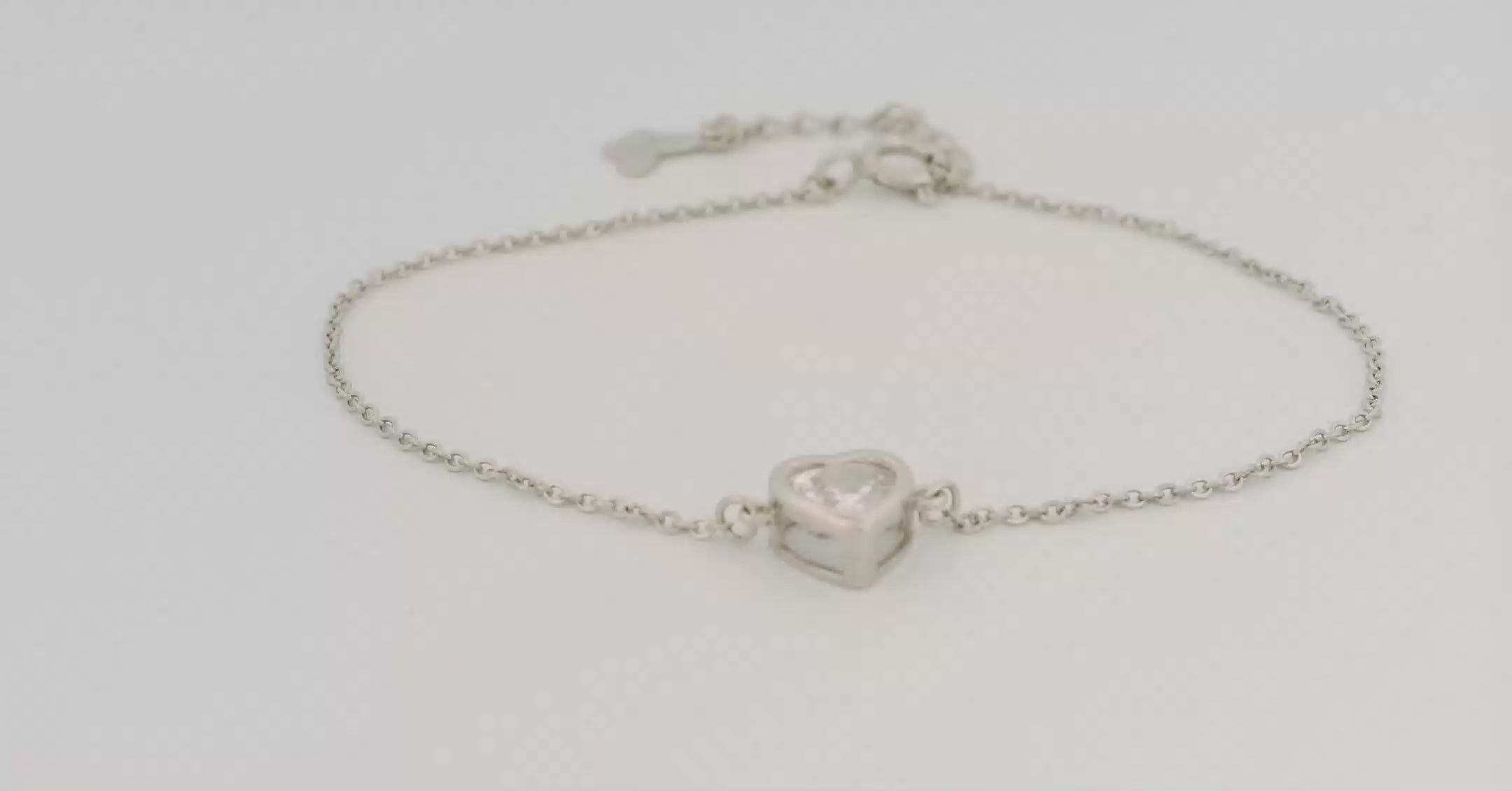 Heart Bracelet in Silver